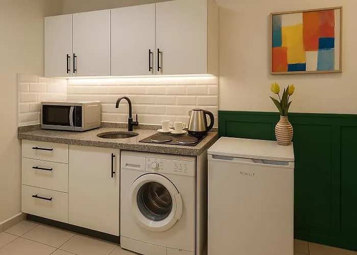 Golden Kent Aparthotel